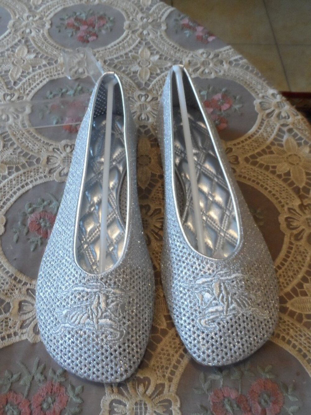 Burberry Prorsum Metallic Silver Logo Ballerina Flats Size 39.5B